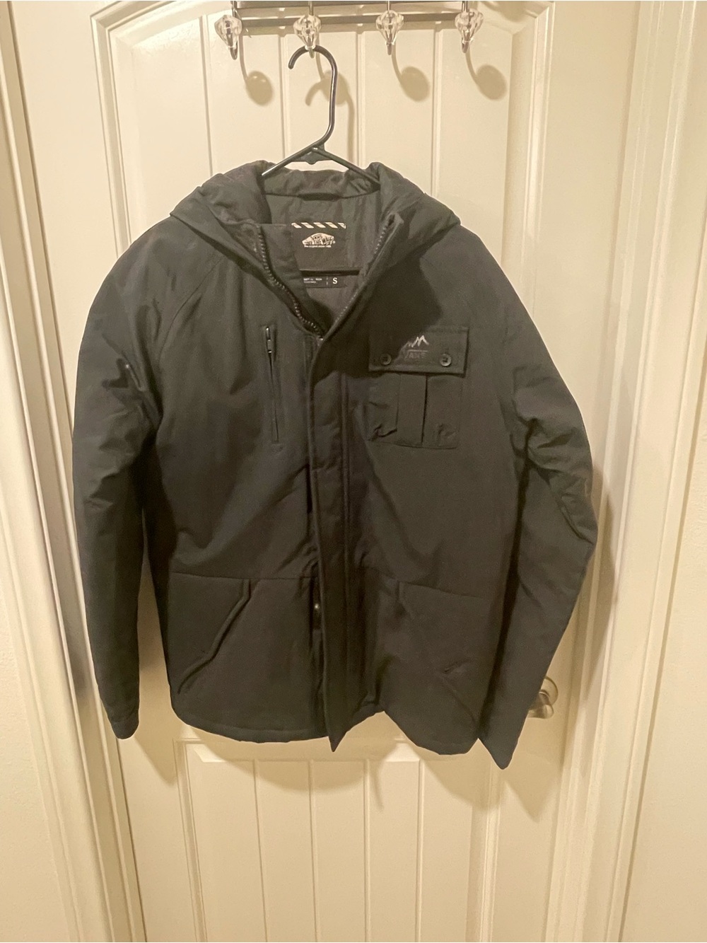 Vans Hooded Insulated Winter Jacket Mens Small Black Full Zip Coat MTE Style